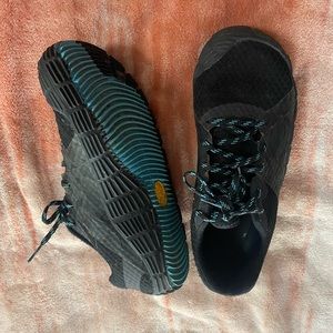 Merrell athletic shoes size 8